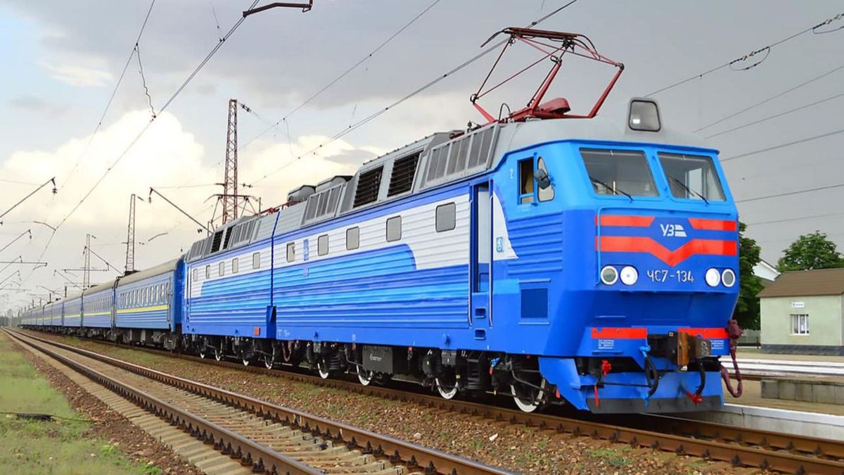 На Одещині росіяни атакували пасажирський потяг реактивним дроном