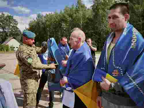 Під час обміну полоненими в Україну повернувся житель Тернопільщини