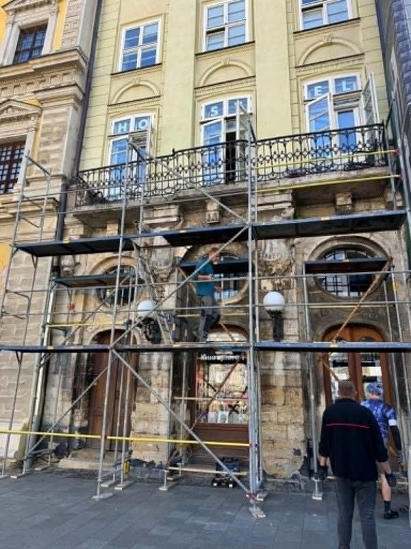Кам’яниця Вільчків на площі Ринок, 3 (фото Інституту)