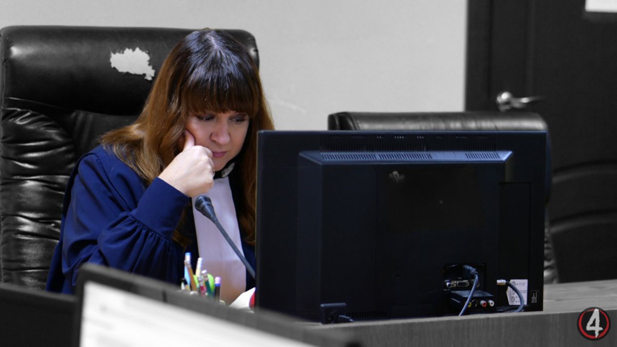 Рівненській судді оголосили попередження через закриття справ щодо п’яних водіїв