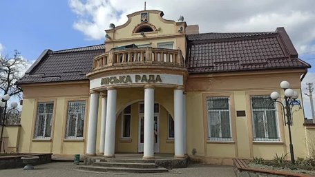 Поліцейські розслідують масові земельні зловживання в Ходорівській громаді
