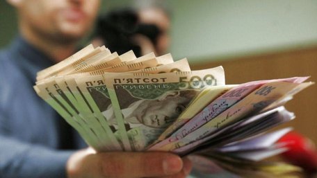 Найнижча у Європі: якою буде мінімальна зарплата у вересні та на що вона впливає