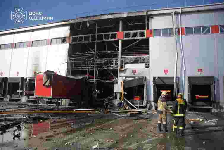 Росіяни вдарили по терміналу «Нової пошти» на Одещині
