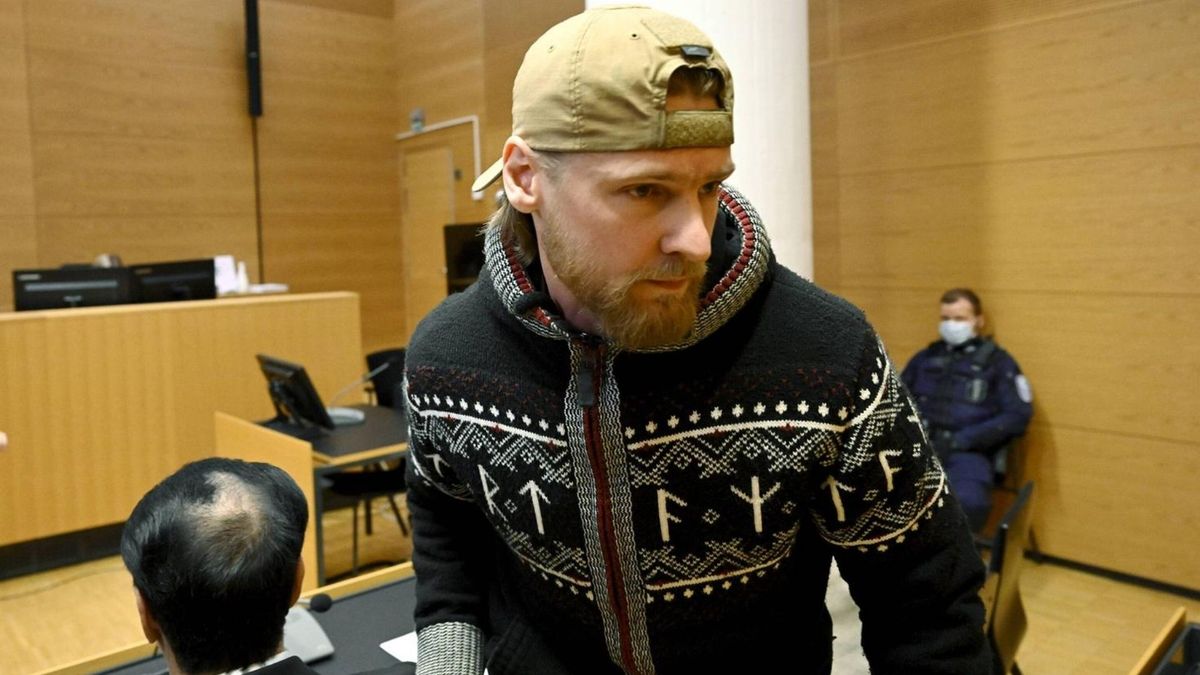У Фінляндії скасували довічне російському бойовику, звинуваченому у воєнних злочинах в Україні