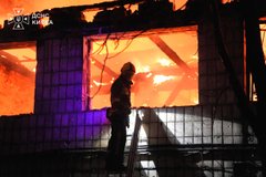 Росіяни вдарили балістичними ракетами по залізничному депо в Києві, є загиблі та постраждалі