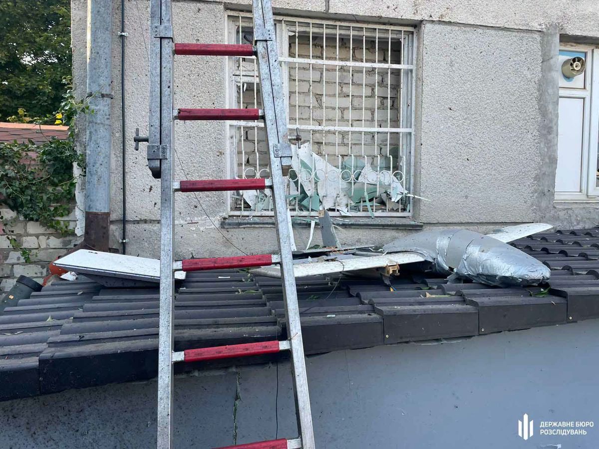 ДБР назвало попередню причину вибуху у відділенні поліції Рівного