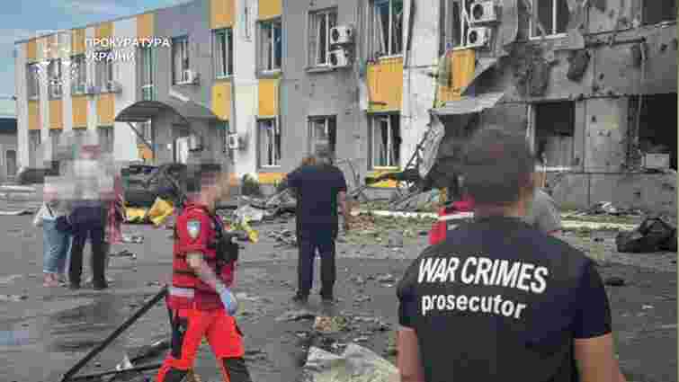 Росіяни вдарили ракетами по Дніпру, є загиблі та поранені