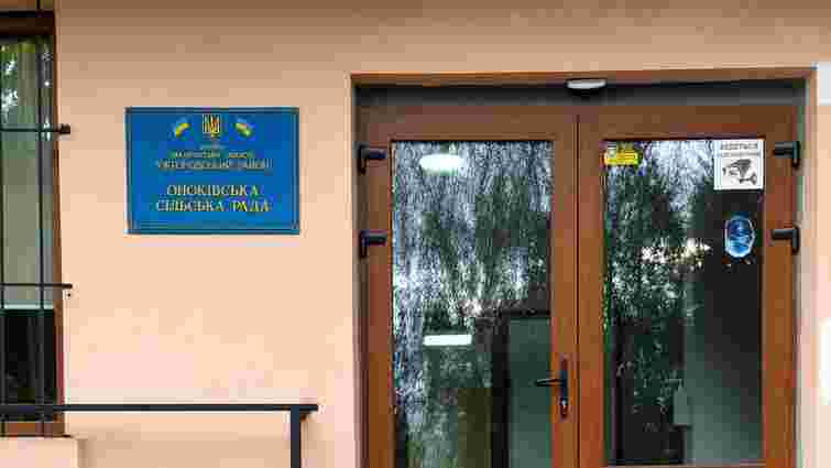 Двох депутатів сільради біля Ужгорода викрили у брехні в деклараціях