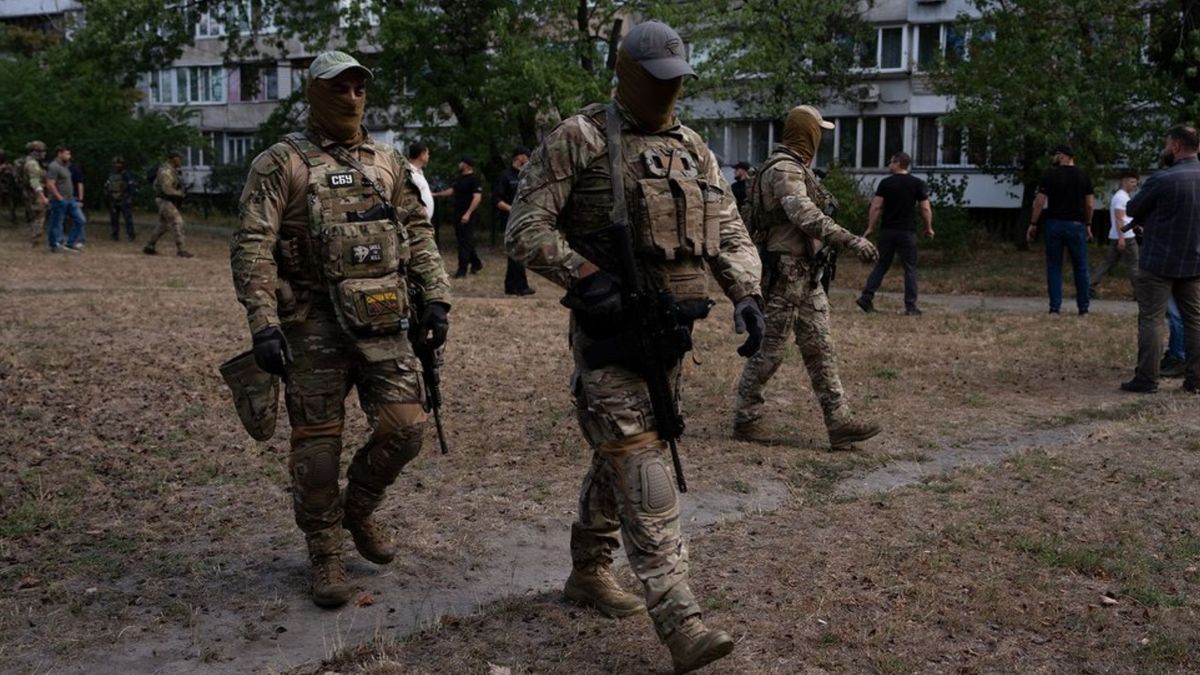 Зеленський відреагував на стрілянину за участі СБУ та ГУР