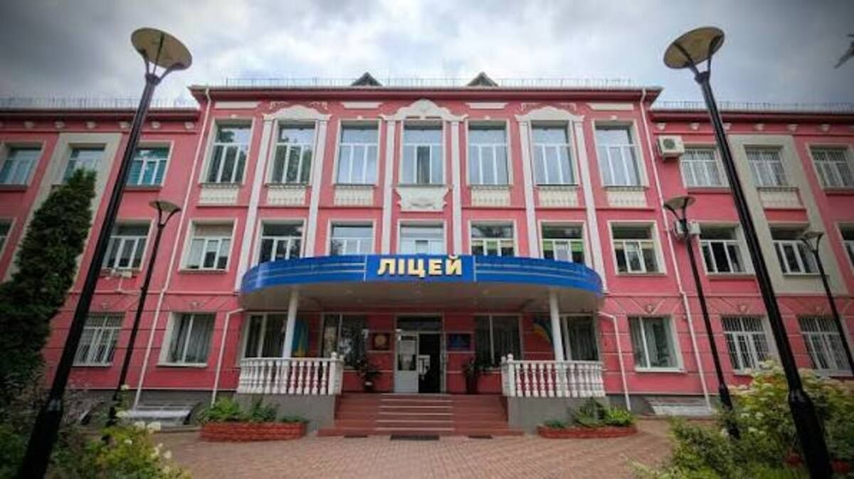 Найкращі та найгірші школи Рівного 2026 року