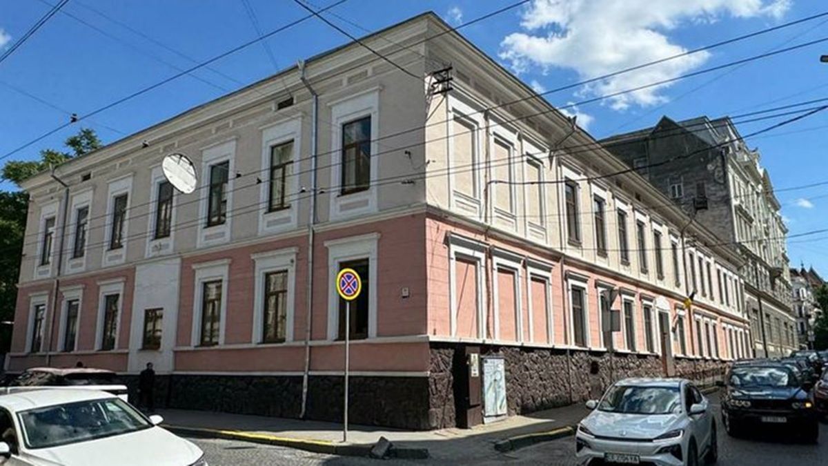 Найкращі та найгірші школи Чернівців 2026 року