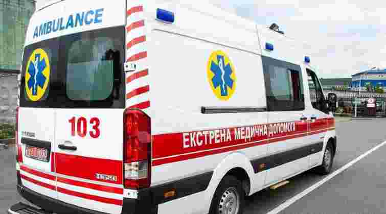 Як викликати «швидку», якщо  не можете додзвонитися на 103: резервні номери телефонів