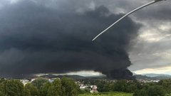 Після атаки дронів зайнялася масштабна пожежа на нафтобазі в Сочі