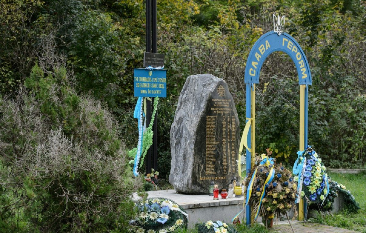 У Польщі вандали пошкодили пам’ятник воїнам УПА
