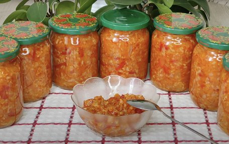 Салат з рисом та овочами на зиму. Рецепт дня