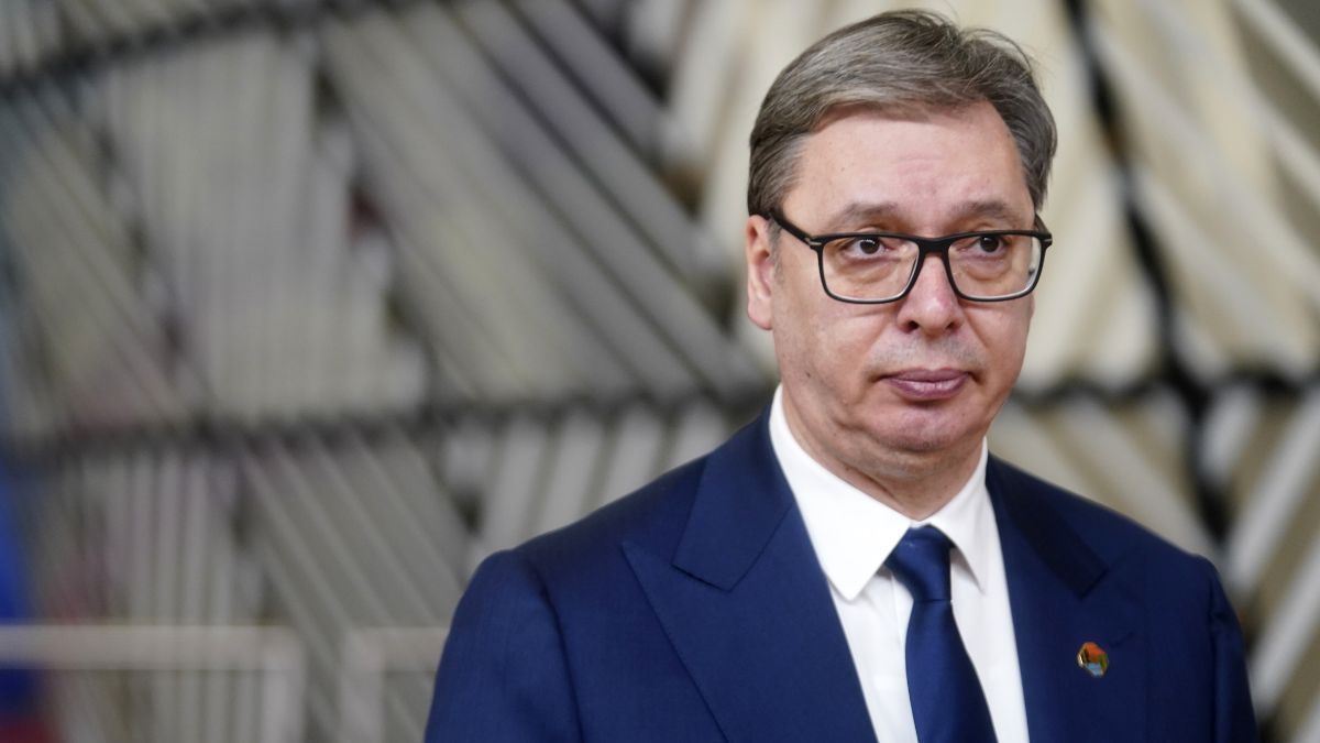 У Сербії розпустили парламент й оголосили дострокові вибори
