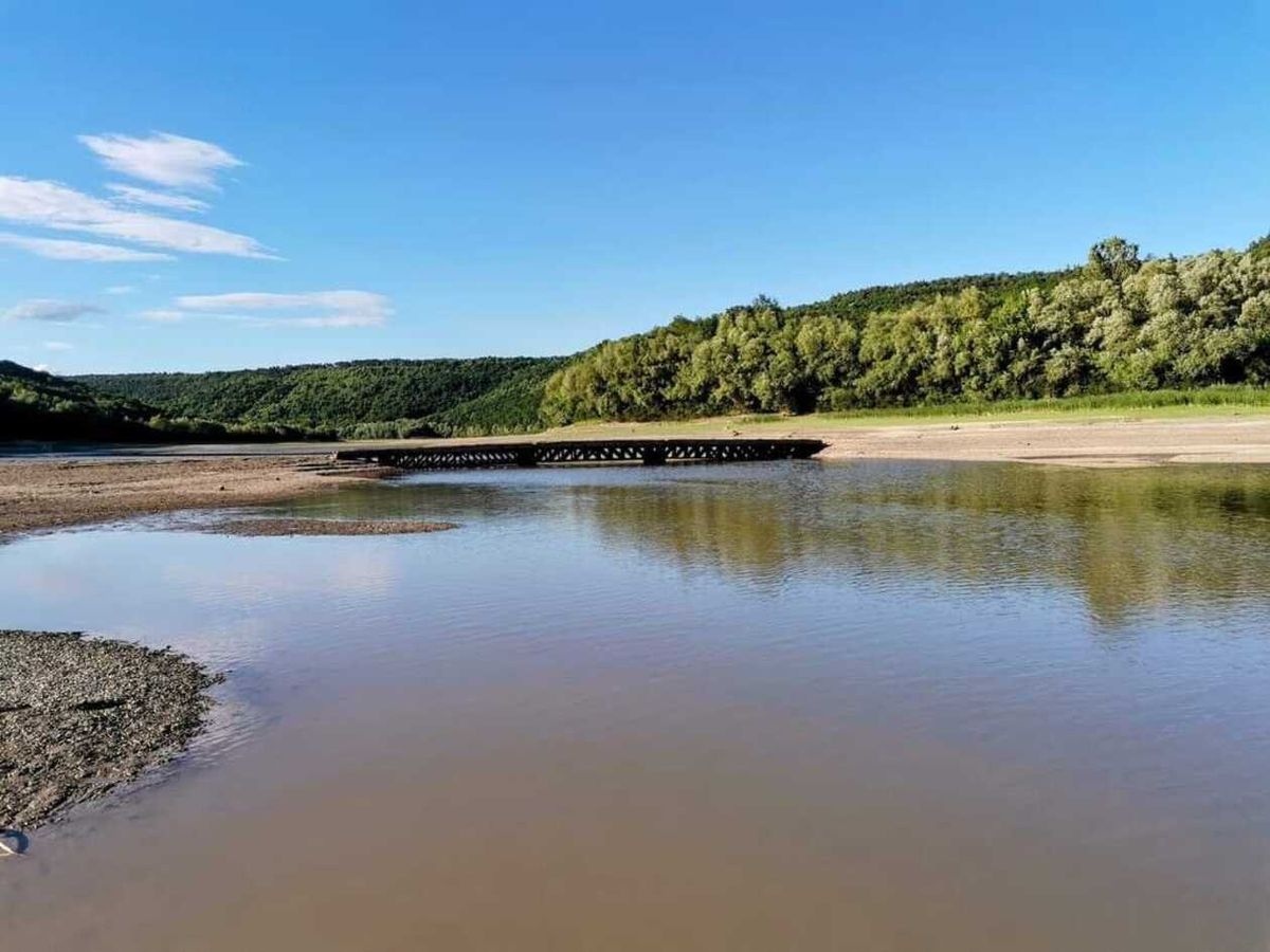 На річках Львівщини зафіксували критично низькі рівні води