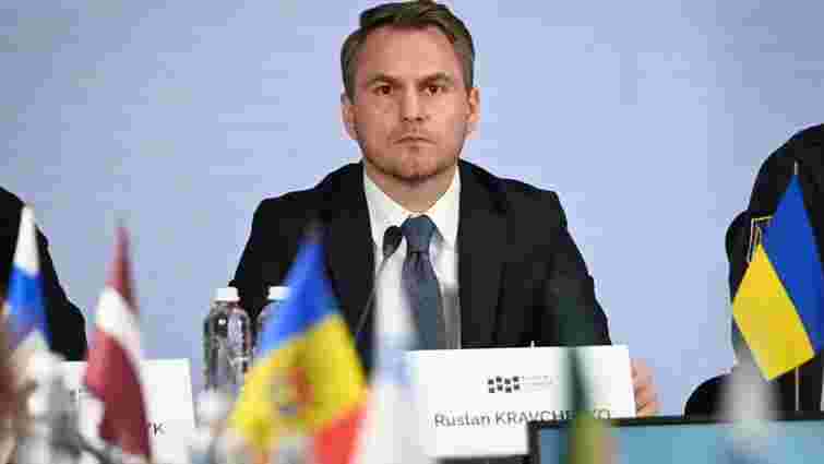 Генеральний прокурор Руслан Кравченко виїхав з України