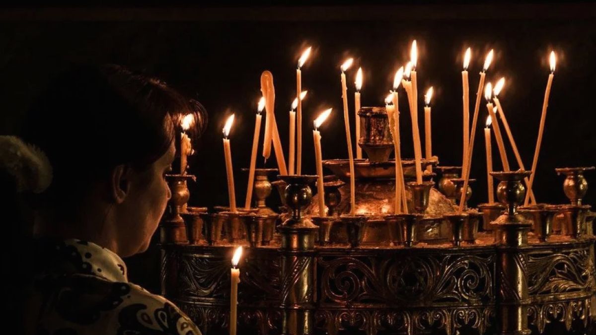 Воздвиження Хреста Господнього: що означає свято та чому цього дня постять