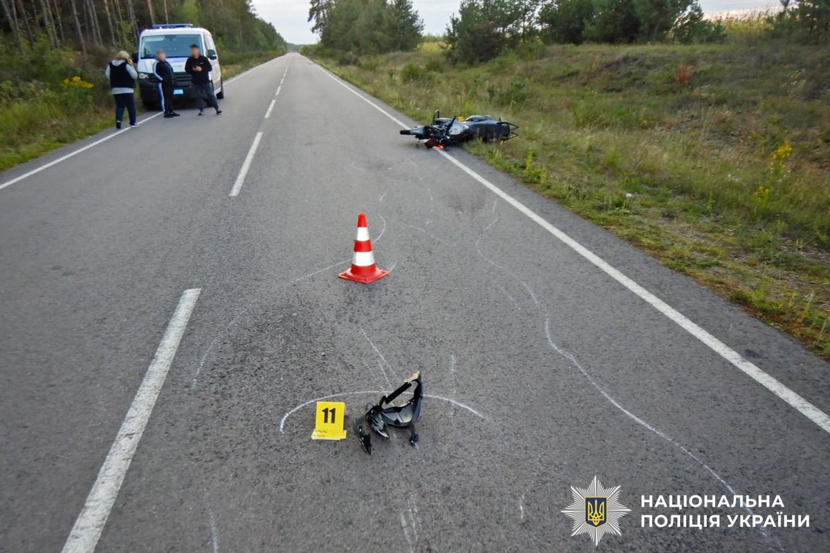 У потрійній ДТП на Рівненщині загинув 16-річний мотоцикліст