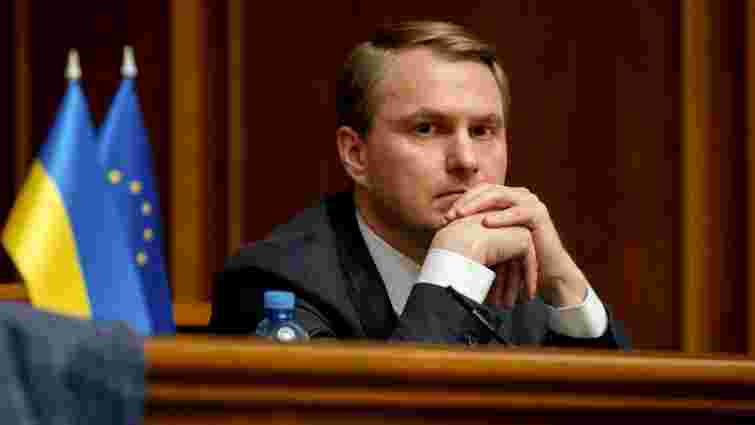 Володимир Зеленський відсторонив Руслана Кравченка від посади генпрокурора