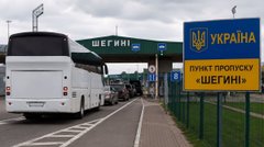Польща обмежить пропуск автобусів у пункті пропуску «Шегині – Медика» 