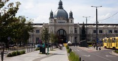 На залізничному вокзалі Львова облаштують сучасну зону відпочинку