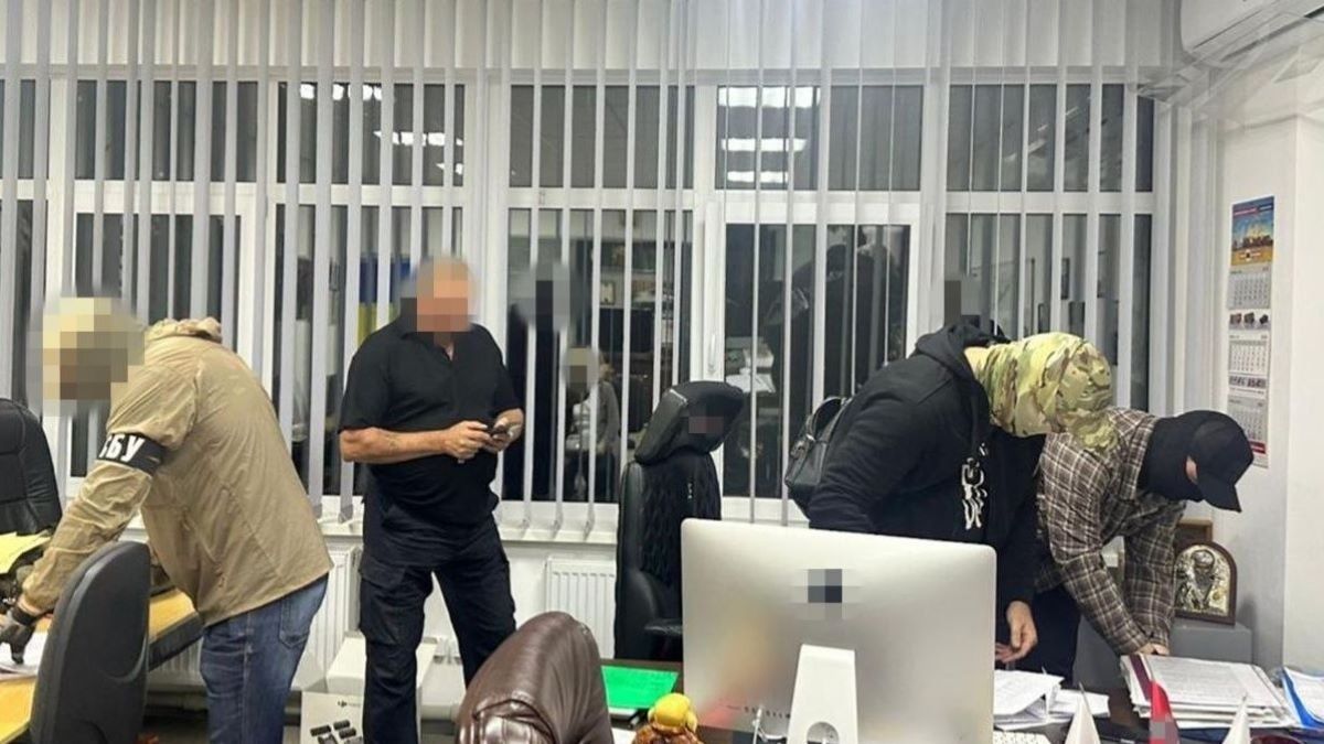 СБУ викрила керівників відомої політсили та ексзаступника голови ДСНС на організації терактів