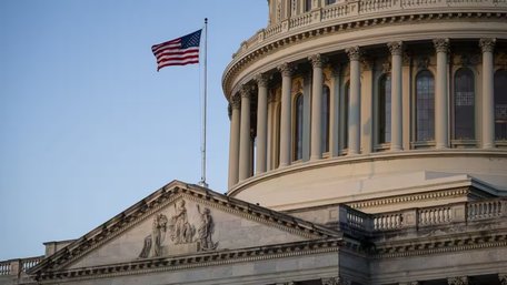 Палата представників США розблокувала законопроєкт про посилення санкцій проти Росії
