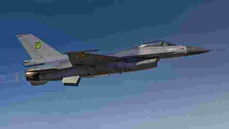 Командир української ескадрильї заявив про нестачу ракет до F-16