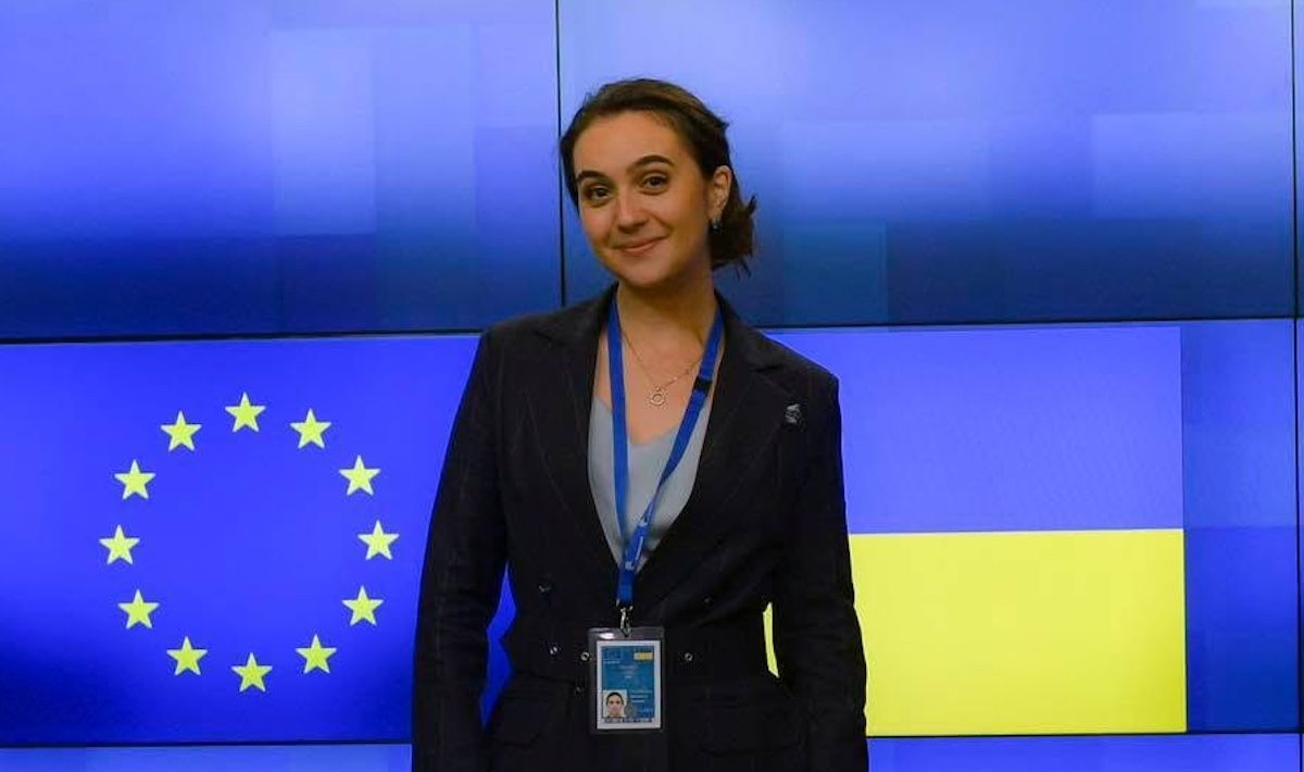 Юлію Мендель не впустили до Європейського парламенту, вона повʼязала це із санкціями