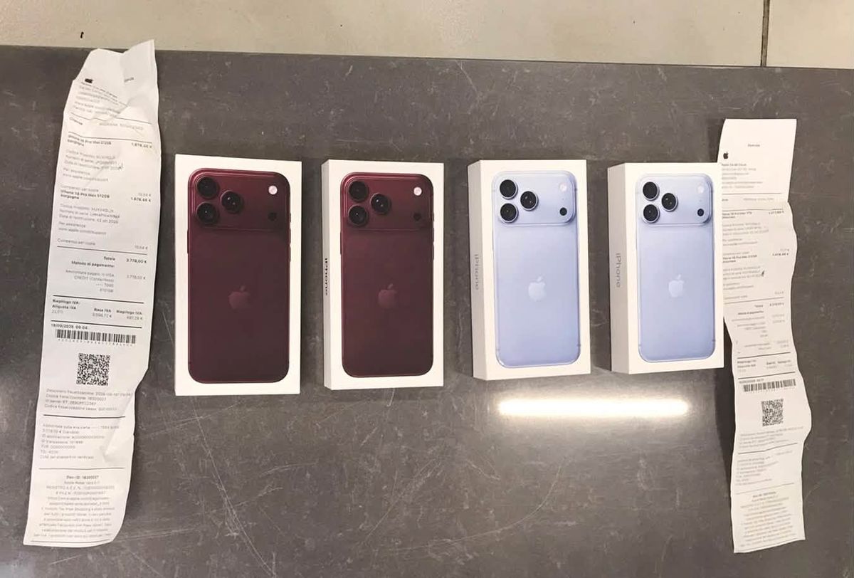 Львівські митники вилучили перші контрабандні iPhone 18 Pro Max