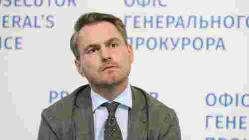 Кравченко не повернувся до роботи після закінчення відрядження
