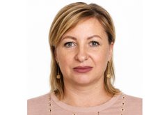 Депутатка сільради на Буковині не вказала в декларації шість ділянок і комерційну будівлю