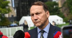 Радослав Сікорський допустив покращення відносин з Білоруссю
