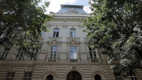 26-річний мешканець Львівщини раптово перестав самостійно ходити, сидіти, ковтати