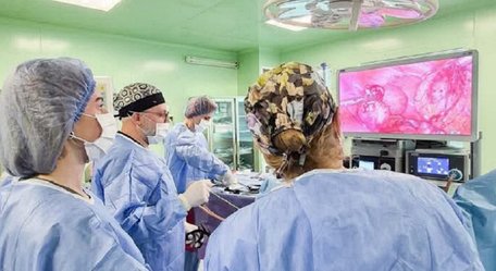 Львівські лікарі успішно прооперували громадянку Польщі з тератомами  яєчників