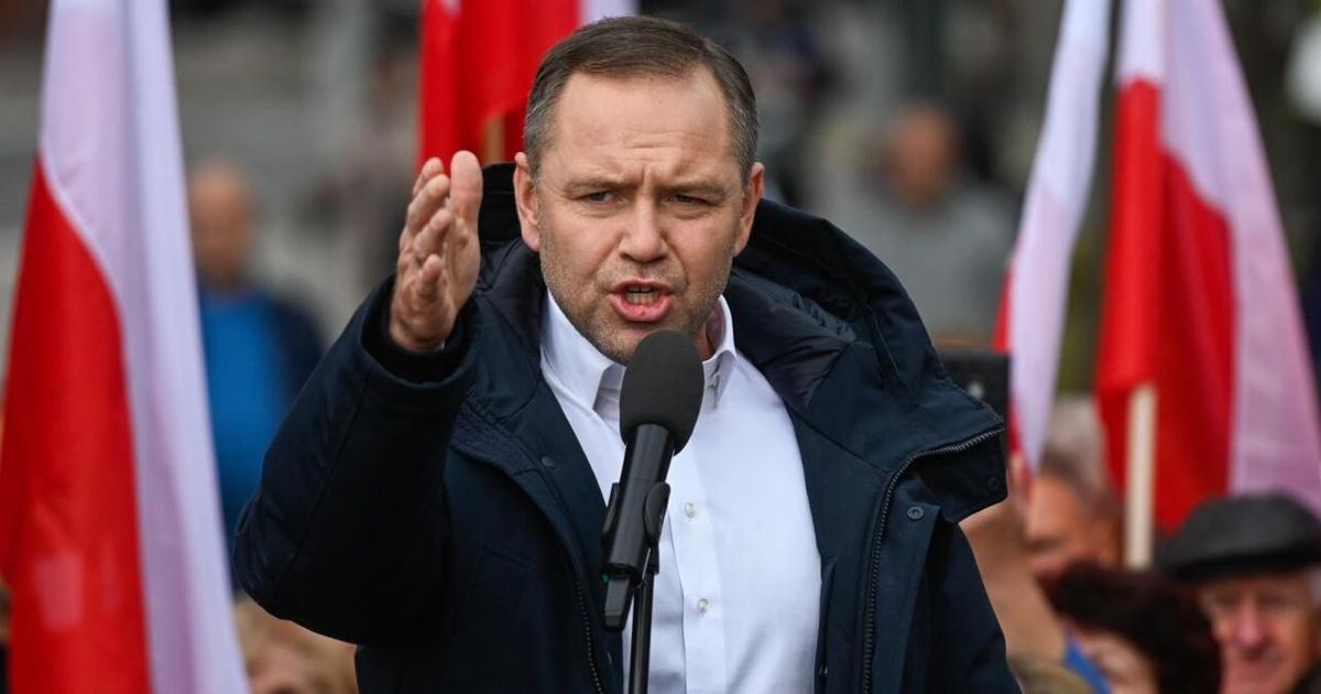 Рейтинг довіри до Навроцького серед поляків  впав нижче 50%