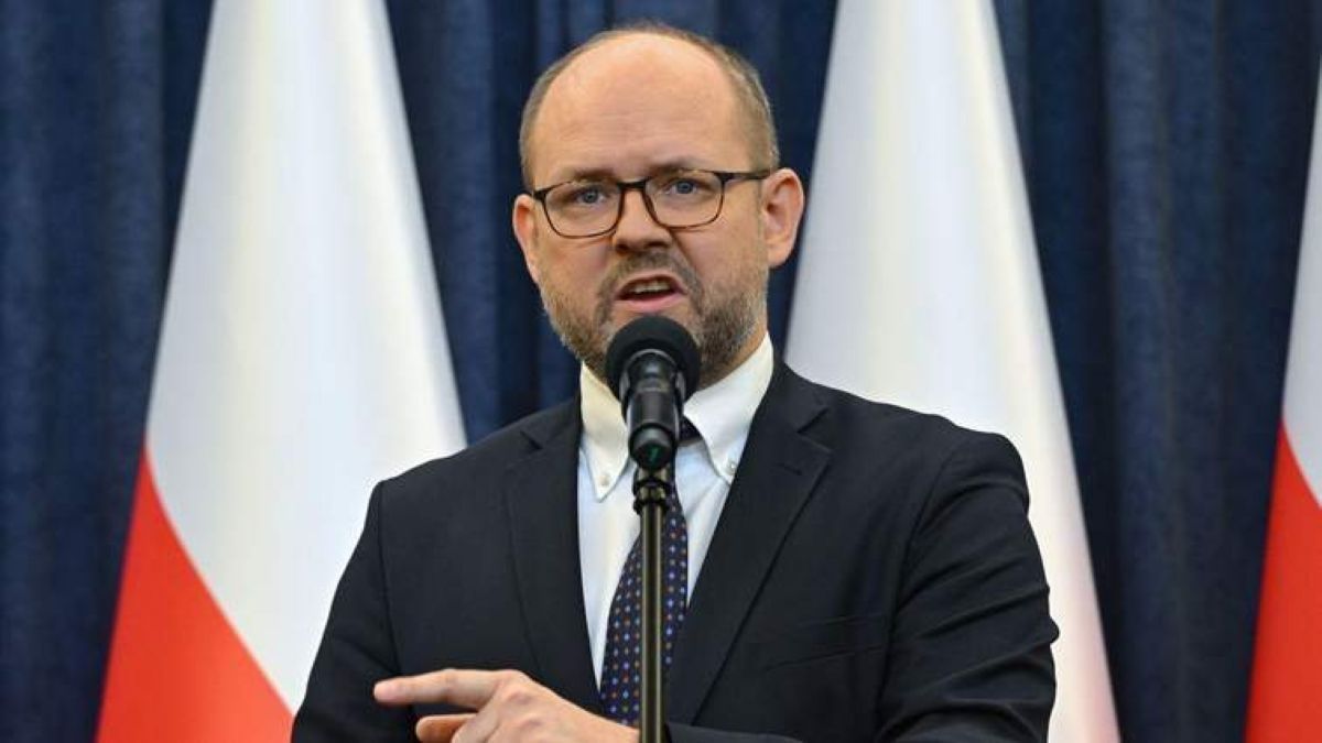 У команді Навроцького звинуватили Туска у використанні теми Росії для політичних цілей