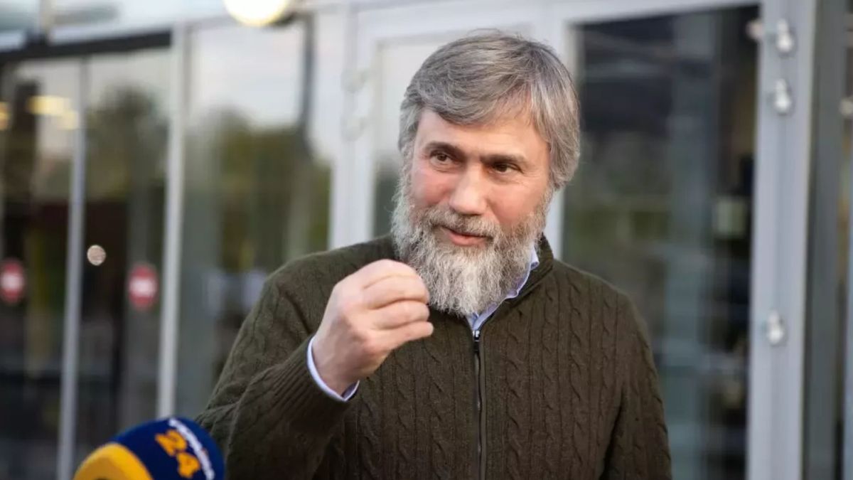 Підозрюваний у держзраді екснардеп Новинський отримав громадянство Сербії