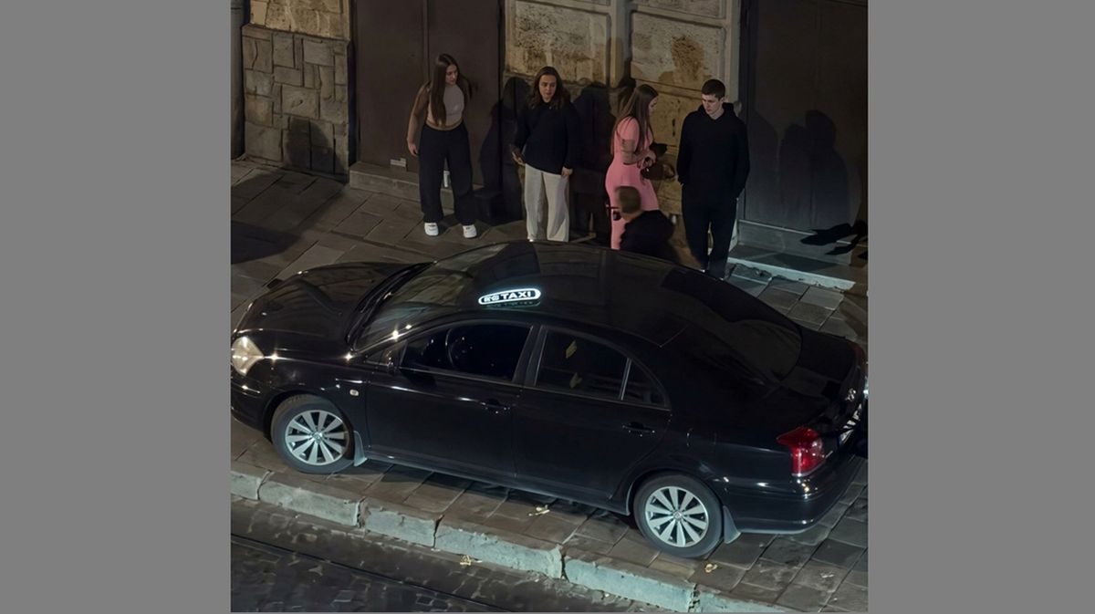 На вул. Личаківській у Львові сталася стрілянина, працює поліція