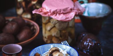 Мариновані білі гриби на зиму. Рецепт дня