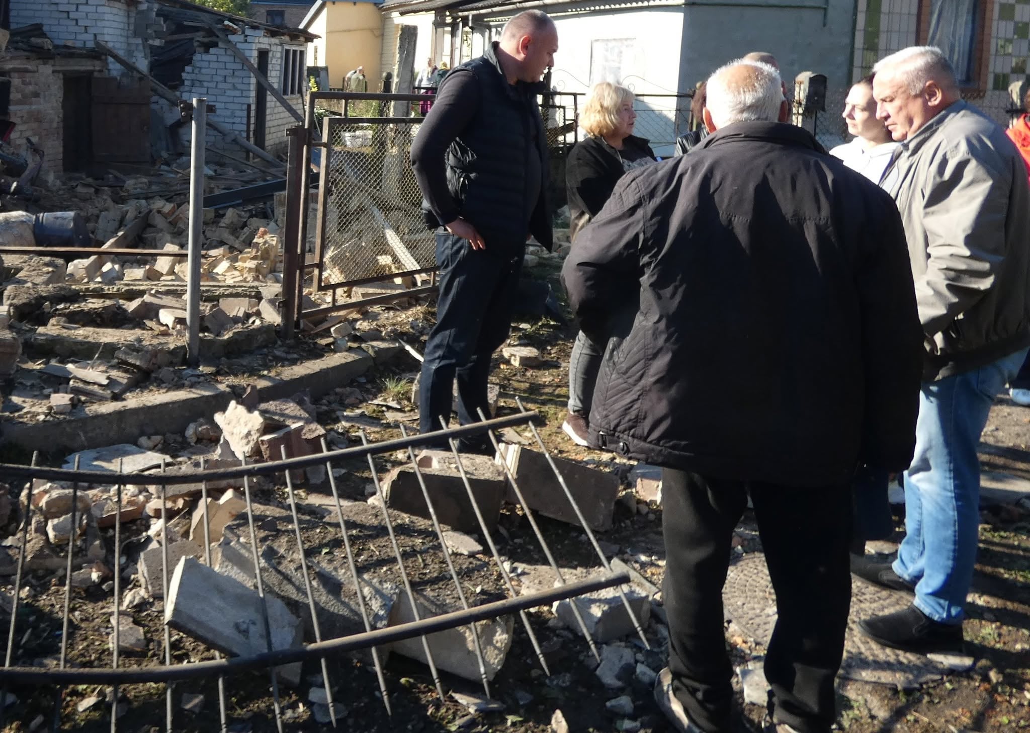 Наслідки ворожої атаки по Здолбунову (фото Владислава Сухляка)