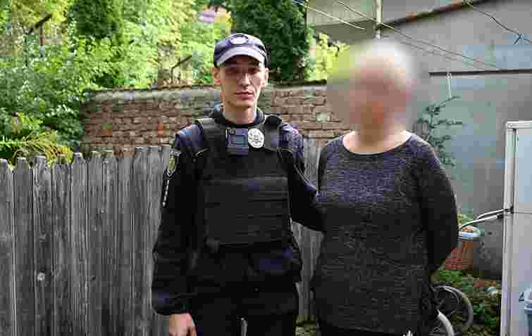 У Чернівцях жінка зарізала чоловіка та намагалася закопати тіло на подвір'ї