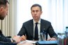 Премʼєр-міністр назвав витрати, від яких Україна відмовиться через дефіцит державних фінансів