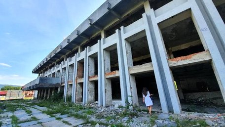 Будівлю колишнього палацу культури на Закарпатті продають за 36 млн грн