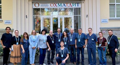 У Львові американські і українські хірурги провели 13 складних операцій дітям зі всієї України