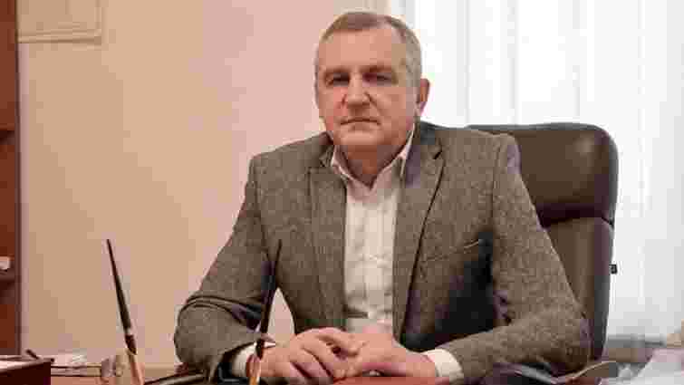 Заступника мера Рогатина судять за надбавки медикам на попередній роботі