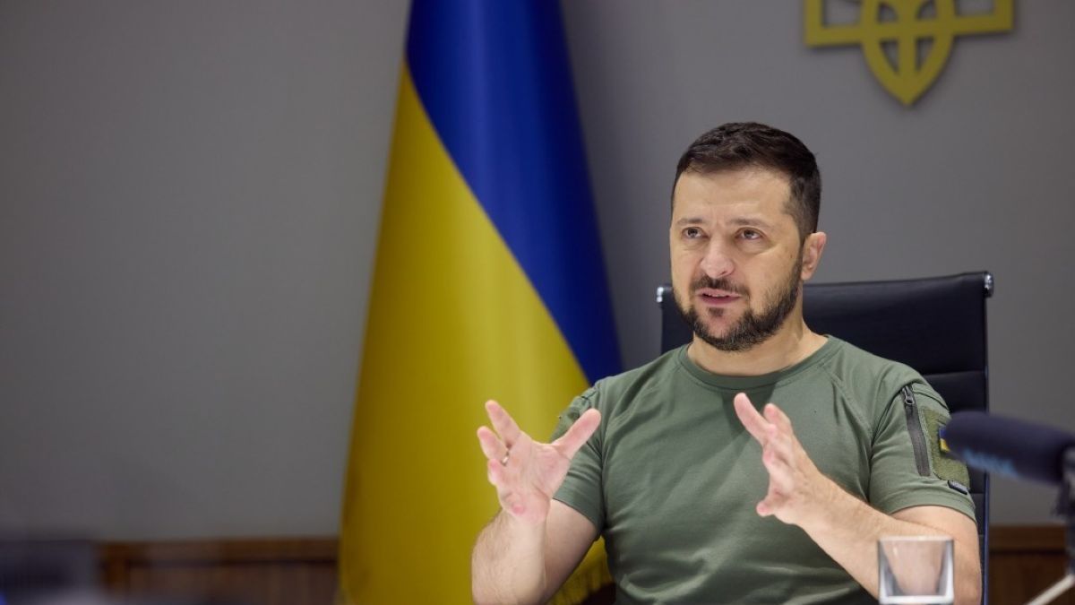 Володимир Зеленський розповів про нову ракету «Ніка» проти реактивних дронів