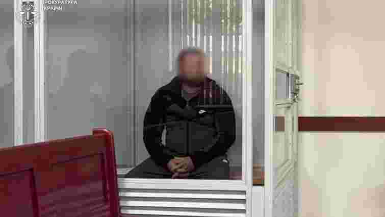Правоохоронці арештували закарпатця за розбещення 12-річної падчерки